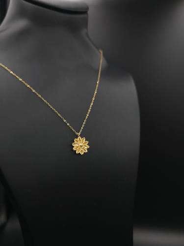عقد ذهب عيار 21