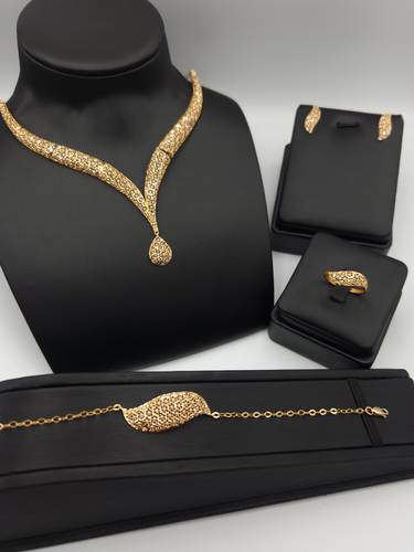طقم ذهب شبكة عيار 21
