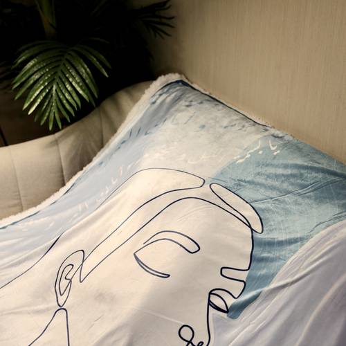 Sherpa blanket - يابسمة الليل ونجومه