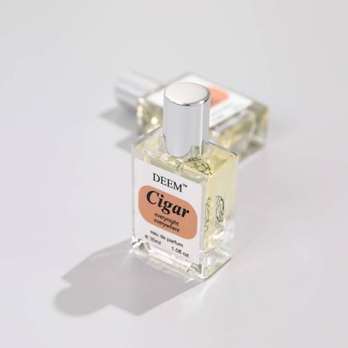 عطر Cigar من DEEM