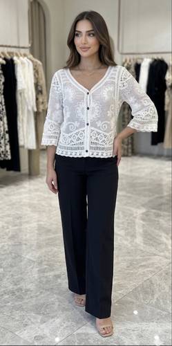 The Chic Set