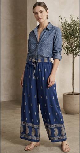 The Chic Set