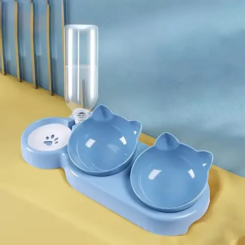 Automatic receptacles