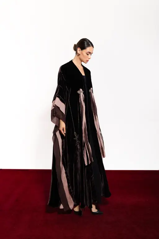 Bisht Burgundy Velvet Abaya With Side Chiffon