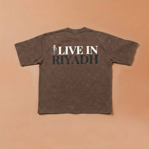 I LIVE IN SAUDI T-Shirt (Saudi Female Figure) - Brown