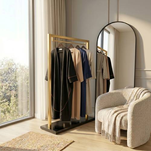 استاند مودرن عبايات وفساتين Luxury