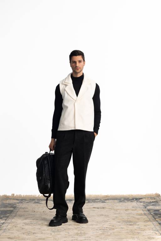 Twin Collar Vest