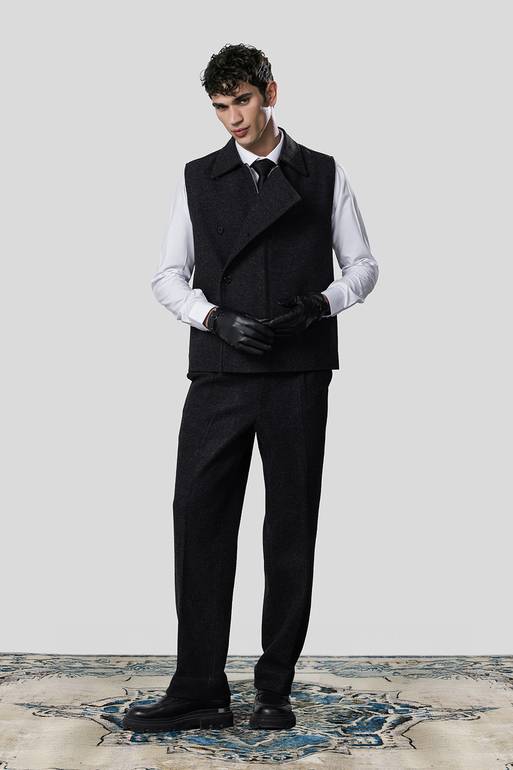 Woolborne Black Vest