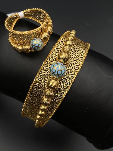 سوارة مع خاتم ذهب عيار 21 