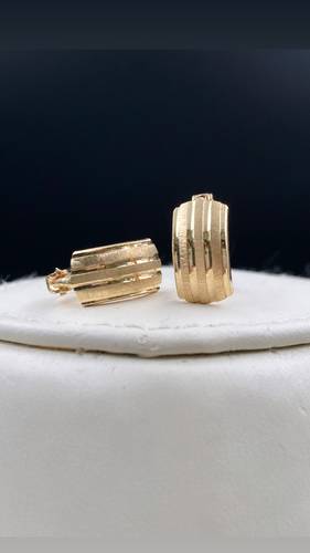 GOLD EARINGS 18K