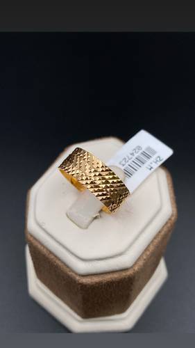 GOLD RING K21