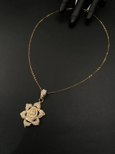 YELLOW GOLD NECKLACE K21 WITH CULTURED PEARL