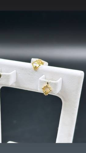 GOLD EARRINGS K18