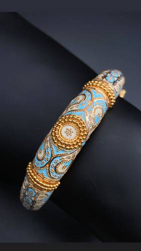 GOLD BRACELET K21