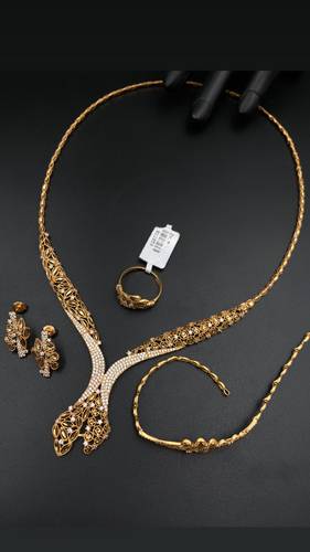 YELLOW GOLD SET K21