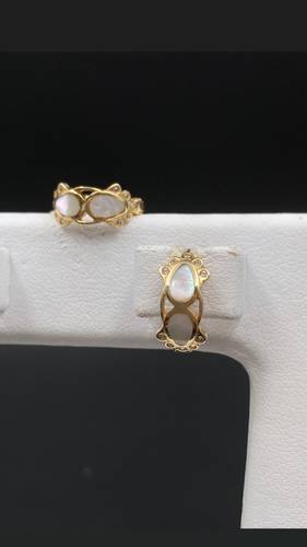 GOLD EARINGS 18K