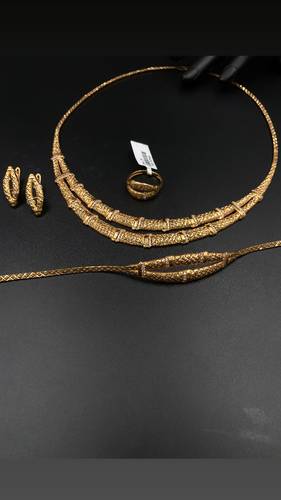 YELLOW GOLD SET K21