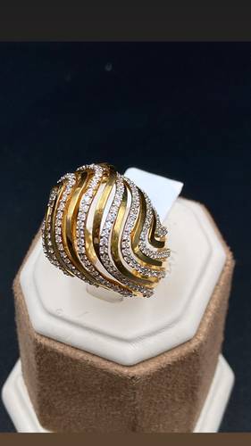 YELLOW GOLD RING K18