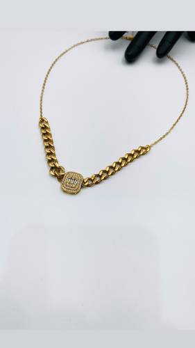 عقد ذهب أصفر عيار 18