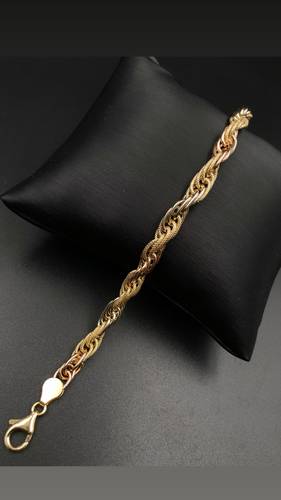 سوارة ذهب عيار 18