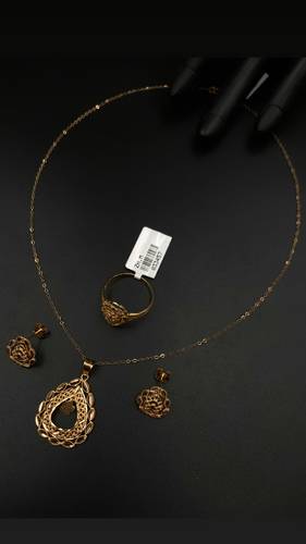 YELLOW GOLD HALF SET K21