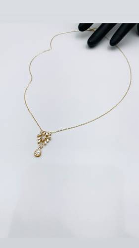 YELLOW GOLD NECKLACE K18