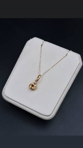 YELLOW GOLD NECKLACE K18