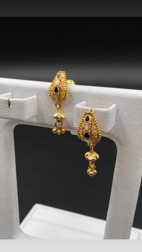 GOLD EARINGS K21