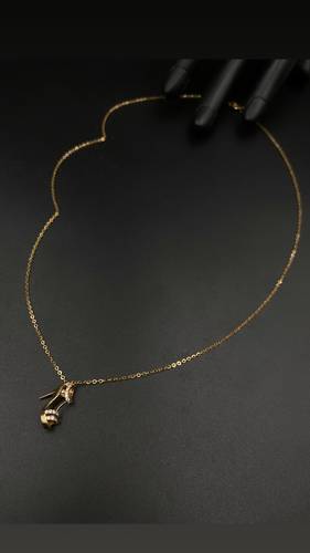 YELLOW GOLD NECKLACE K18
