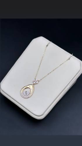 YELLOW GOLD NECKLACE K18