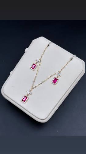GOLD NECKLACE K18