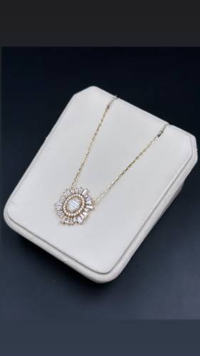 GOLD NECKLACE K18