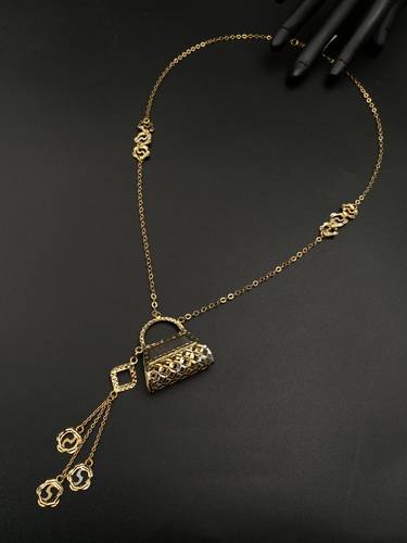 GOLD LONG NECKLACE K21