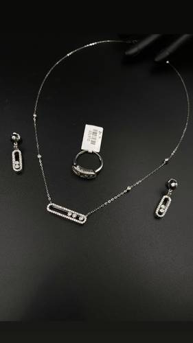 نصف طقم ذهب ابيض عيار 18