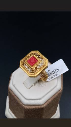 YELLOW GOLD RING K21