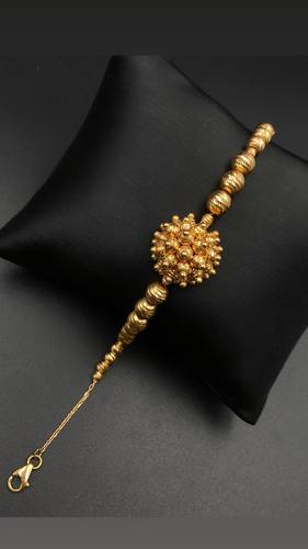 GOLD BRACELET K21