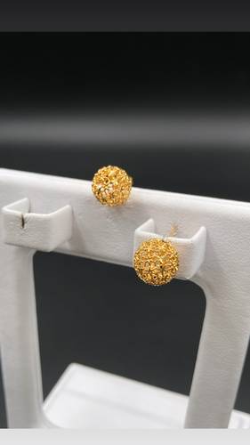 GOLD EARINGS K21