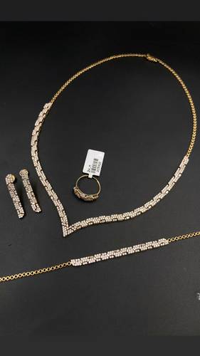 YELLOW GOLD SET K18