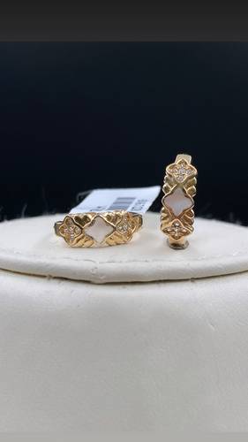 GOLD EARINGS 18K