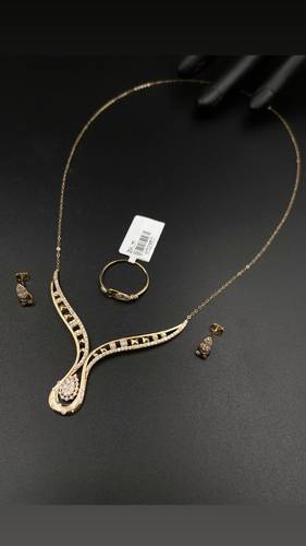 YELLOW GOLD HALF SET K18