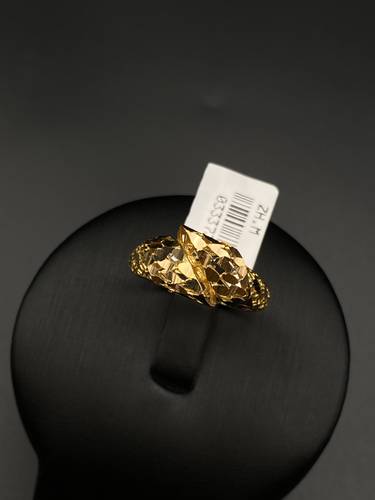 YELLOW GOLD RING K21