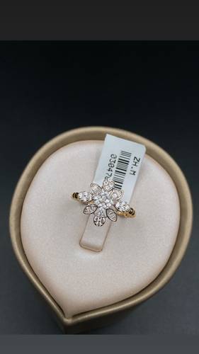 YELLOW GOLD RING 18K