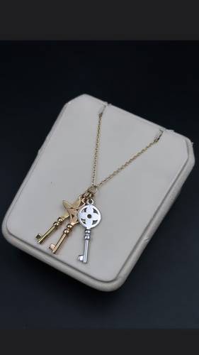 YELLOW GOLD NECKLACE K18