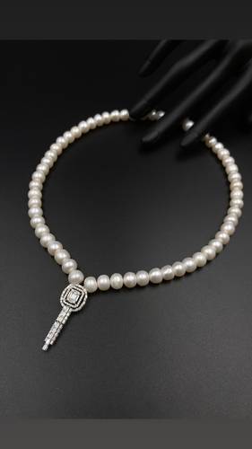 GOLD NECKLACE K18 WITH CULTURED PEARL