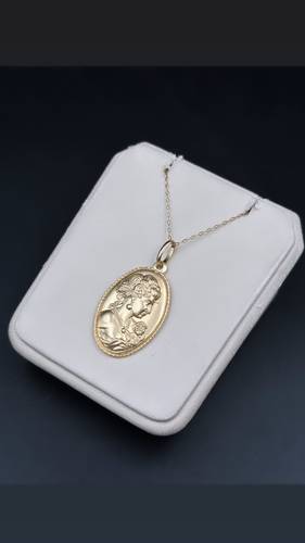 YELLOW GOLD NECKLACE K18