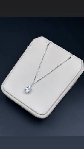 WHITE GOLD NECKLACE K18