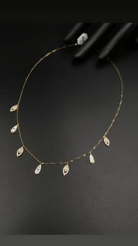 عقد ذهب أصفر عيار 18