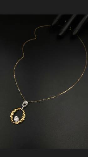 YELLOW GOLD NECKLACE K18