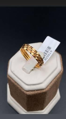 GOLD RING K21