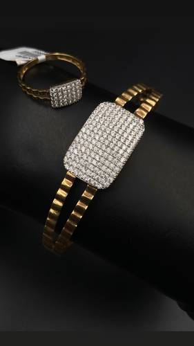 GOLD BRACELET WITH RING K18